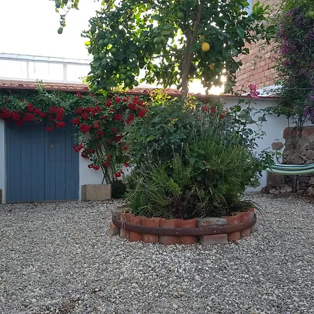Casa De Las Bovedas * Rosal de la Frontera