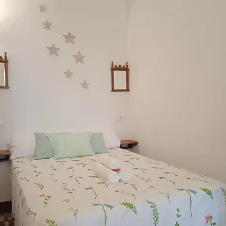 Casa De Las Bovedas Holiday home *